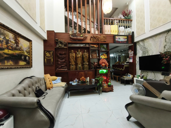 Bán nhà đường số 53, Hiệp Bình Chánh, Thủ Đức, TP HCM. DT  51m2, 4 tầng, giá 5.93 tỷ, sổ hồng