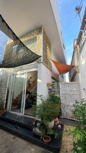 Bán nhà đường số 53, Hiệp Bình Chánh, Thủ Đức, TP HCM. DT  51m2, 4 tầng, giá 5.93 tỷ, sổ hồng