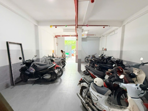 Bán nhà đường số 53, Hiệp Bình Chánh, Thủ Đức, TP HCM. DT  51m2, 4 tầng, giá 5.93 tỷ, sổ hồng