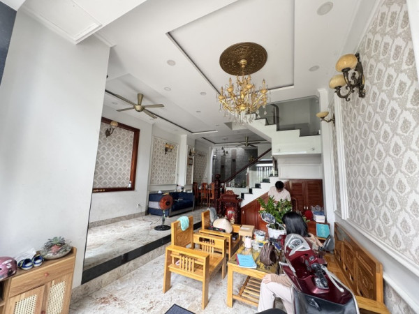 Bán nhà đường số 53, Hiệp Bình Chánh, Thủ Đức, TP HCM. DT  51m2, 4 tầng, giá 5.93 tỷ, sổ hồng
