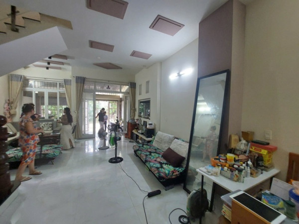 Bán nhà đường số 53, Hiệp Bình Chánh, Thủ Đức, TP HCM. DT  51m2, 4 tầng, giá 5.93 tỷ, sổ hồng