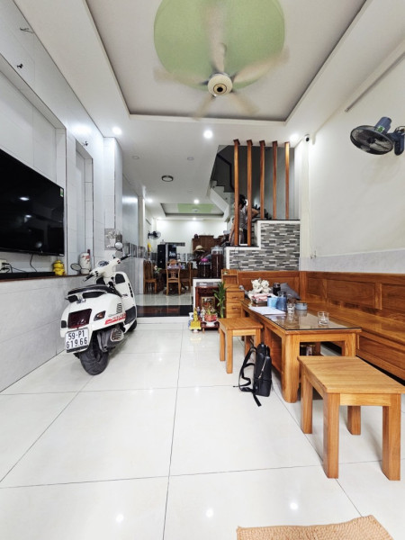 Bán nhà đường số 53, Hiệp Bình Chánh, Thủ Đức, TP HCM. DT  51m2, 4 tầng, giá 5.93 tỷ, sổ hồng
