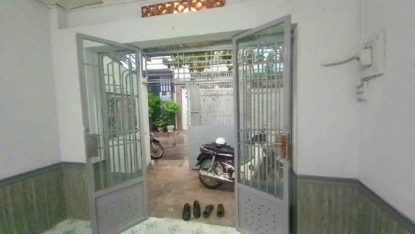 Siêu phẩm LÔ GÓC đường Lê Văn Thịnh, Quận 2 180m2
