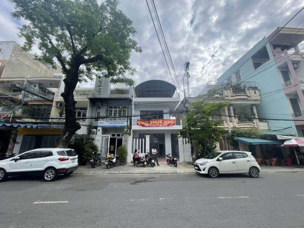 cho thuê mặt tiền chợ Hàn đường Nguyễn Thái Học Hải Châu Đà Nẵng vị trí đắc địa