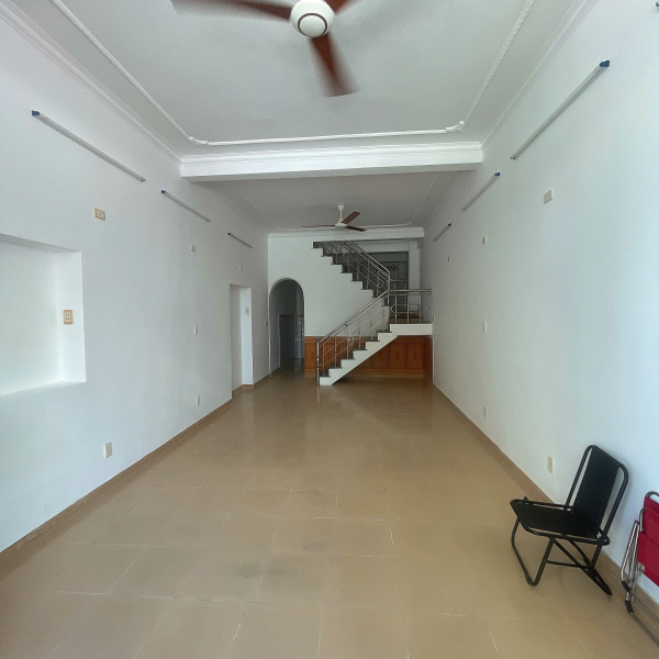 cho thuê mặt tiền chợ Hàn đường Nguyễn Thái Học Hải Châu Đà Nẵng vị trí đắc địa