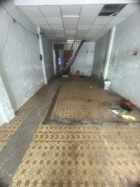 🌻 NHÀ CẠNH CHỢ BÀ HOA – TÂN BÌNH – 110m² – 10 TỶ