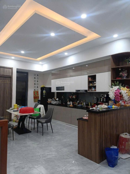 CẦN BÁN NHÀ MẶT TIỀN NÚI THÀNH , DT162m2, GIÁ 15.5 TỶ