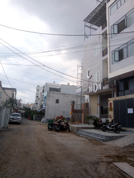 Mở bán 3 lô đất mặt tiền đường 44, Hiệp Bình Chánh. DT 4,5x15. Giá chỉ 6,75 tỷ TL