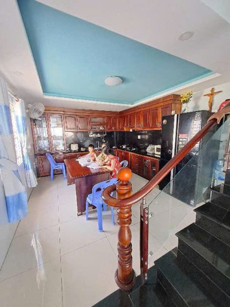 BÁN MẶT TIỀN KINH DOANH – ĐƯỜNG 12M – Ô TÔ ĐỖ CỬA – NHÀ 5 TẦNG – 56M2 – NHÀ MỚI –P, AN PHÚ ĐÔNG