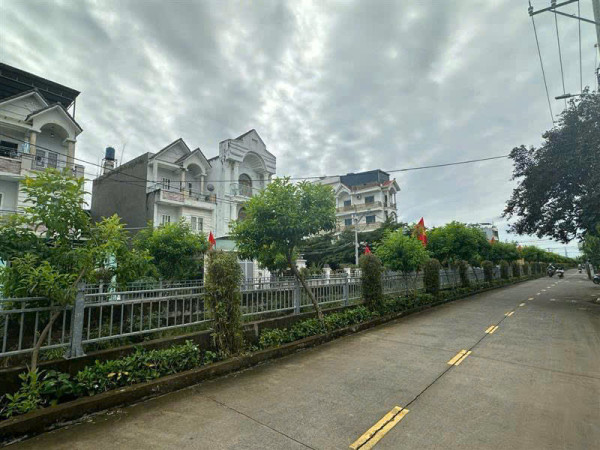 Bán gấp đất thổ cư GẦN HÀ HUY GIÁP P.An Phú Đông, Q.12: 170m2, sổ đỏ trao tay, giá chỉ 7.3 tỷ - vị