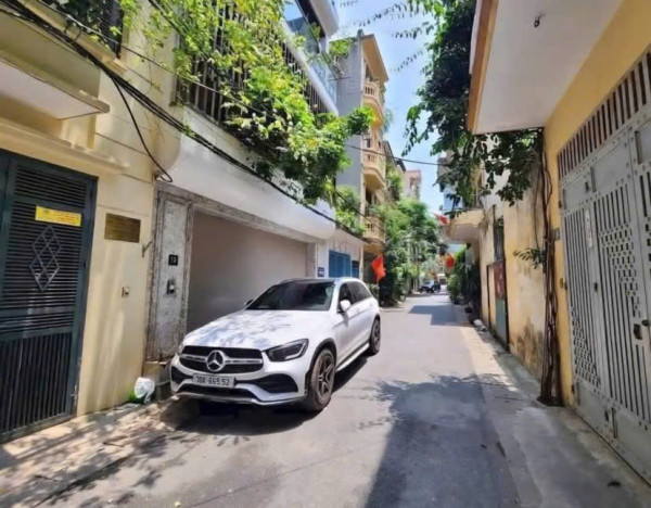 NGOẠI GIAO ĐOÀN/ XUÂN ĐỈNH- 6 TẦNG THANG MÁY x DT 43M2- MT 4.3m- LÔ GÓC THOÁNG SÁNG- SÁT Ô TÔ ĐỖ-