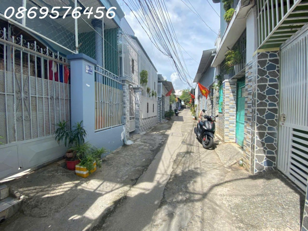 NHÀ LIỀN KỀ NGAY KHU DU LỊCH VINPEARL NHA TRANG