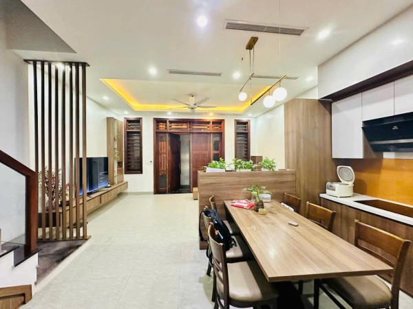 BÁN NHÀ DÒNG TIỀN,CẦU GIẤY,HN.