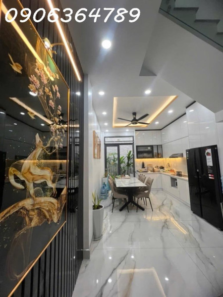 BÁN NHÀ HẺM XE HƠI – LÊ VĂN SỸ – QUẬN 3
5 TẦNG – SÂN THƯỢNG – 4 PHÒNG NGỦ – NỞ HẬU