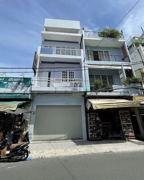 Bán nhà hẻm Đồng Đen, phường 14, Tân Bình - Nhà mới đẹp, sát mặt tiền đường, giá tốt