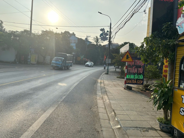 BÁN ĐẤT MẶT QUỐC LỘ 32 - KHU 7 HƯNG HÓA (CŨ), NAY LÀ XÃ TAM NÔNG