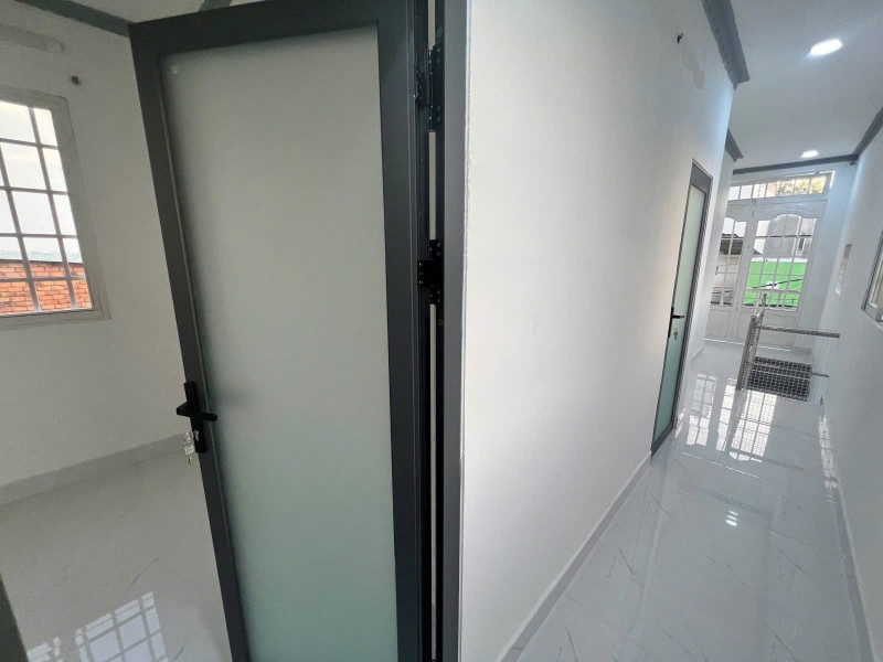 Trường Thọ - ngã tư Thủ Đức - ga Metro - 2 tầng kiên cố - nhỉnh 4 đồng