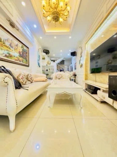 Nhà Trịnh Đình Cửu ô tô đỗ cửa full nội thất xịn 48m2 4 tầng 11.65 tỷ