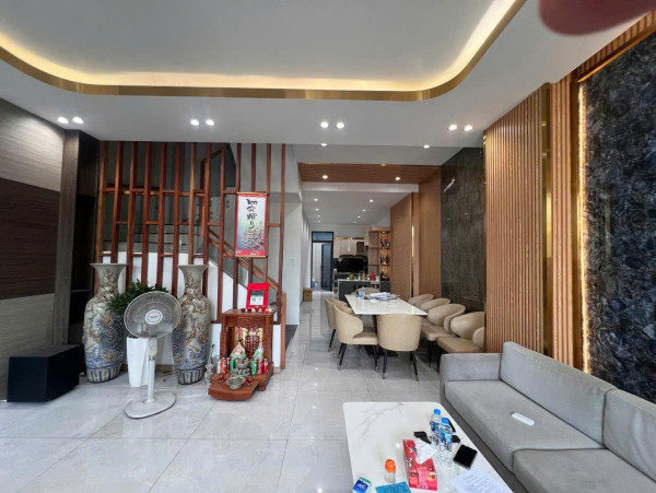 Bán gấp chia tài sản - Đất thổ cư Mặt tiền Gò Dưa - Chợ Tam Bình chỉ hơn 50triệu/m2 (NỞ HẬU)