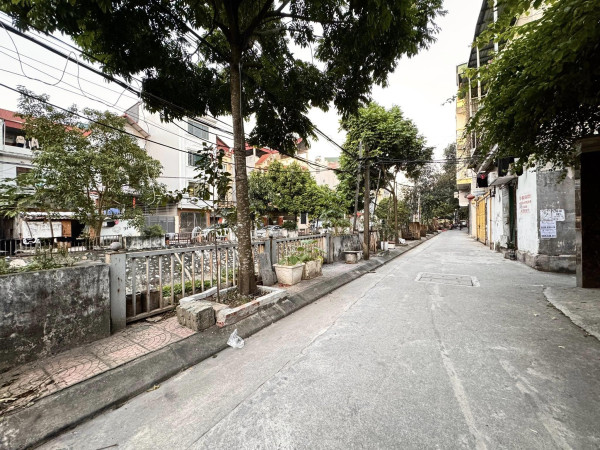 BÁN NHÀ MẬU LƯƠNG HÀ ĐÔNG 5 TẦNG LÔ GÓC THANG MÁY NHỈNH 7 TỶ FULL NỘI THẤT