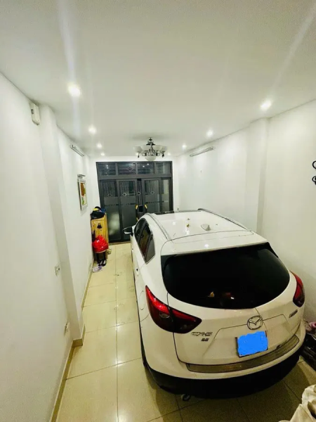 Đê La Thành 54m2x5 tầng gara, đường ô tô tránh, 19.5 tỷ